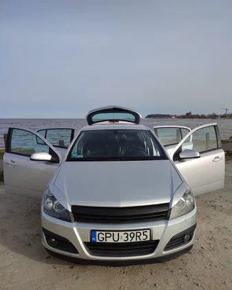 samochody osobowe Opel Astra cena 16500 przebieg: 181000, rok produkcji 2004 z Gdańsk